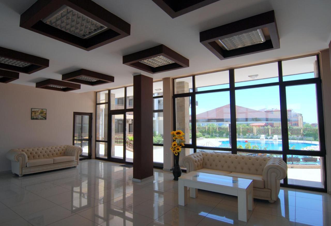 Baratero Mar Nero Apartments Ravda ภายนอก รูปภาพ
